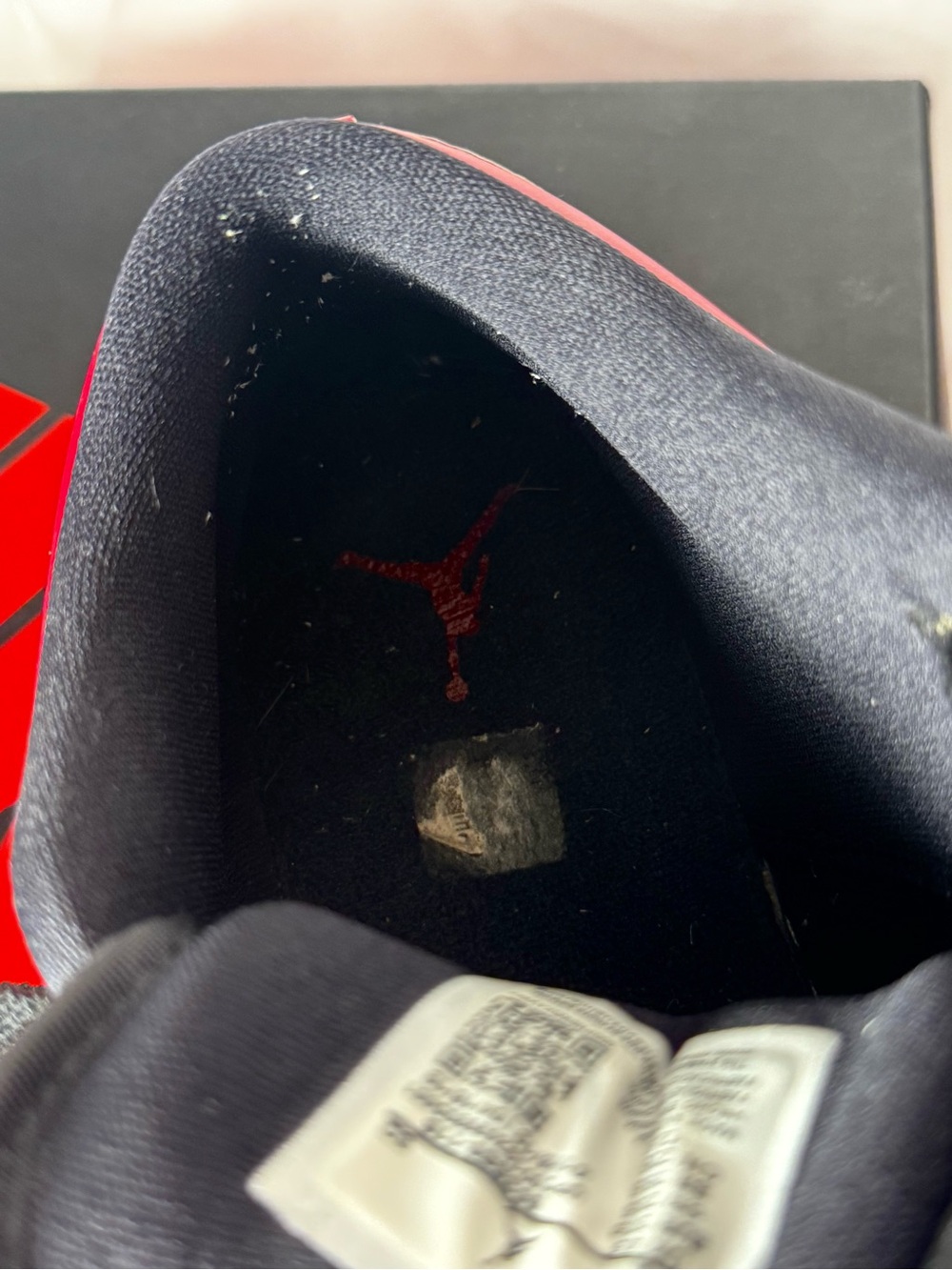 Air Jordan 1 Low GS Black Toe 2019 - Picture 6 of 6